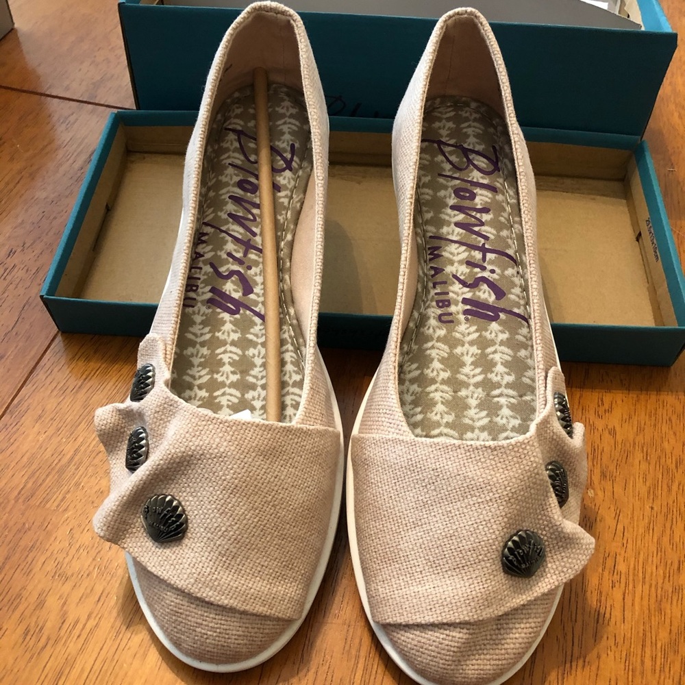Dusty Pink Blowfish Malibu Flats Sz 9.5